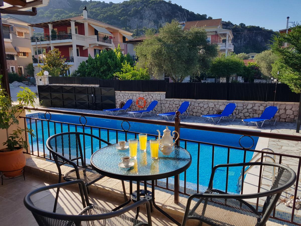 Alkionis Pool View Apartments Lefkada City Exterior photo