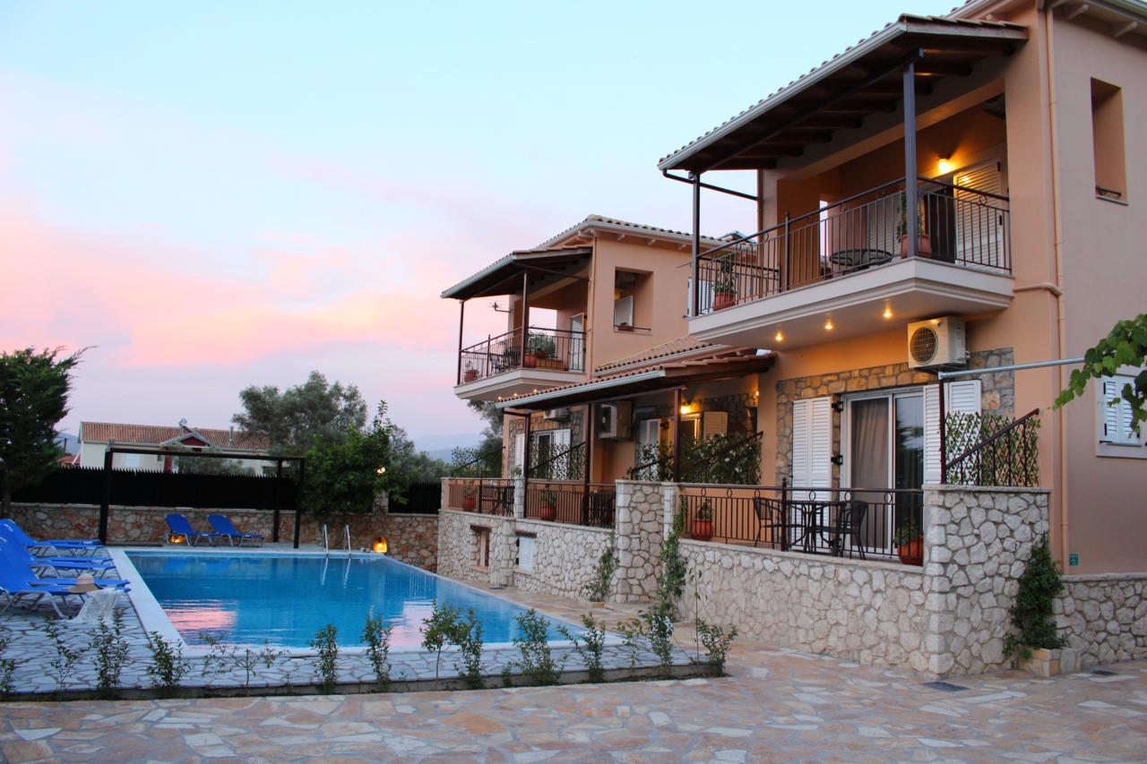 Alkionis Pool View Apartments Lefkada City Exterior photo