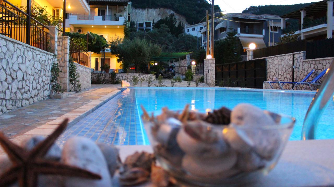 Alkionis Pool View Apartments Lefkada City Exterior photo