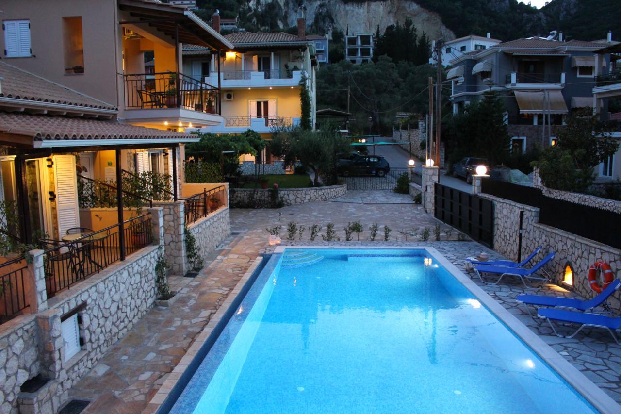 Alkionis Pool View Apartments Lefkada City Exterior photo